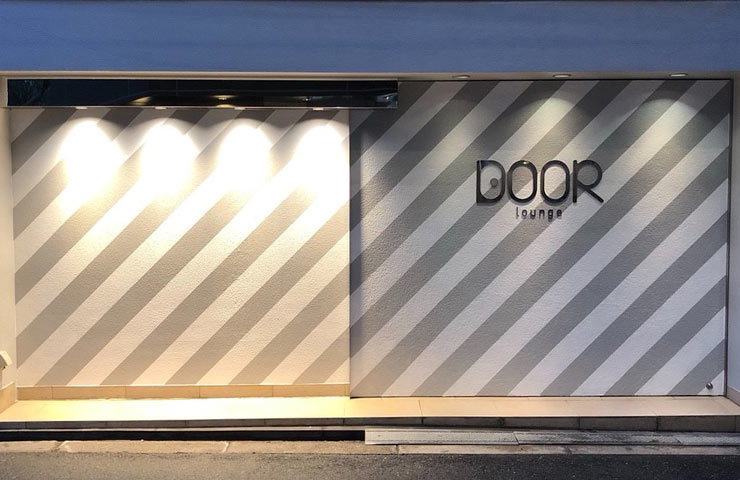 DOOR LOUNGE 北新地